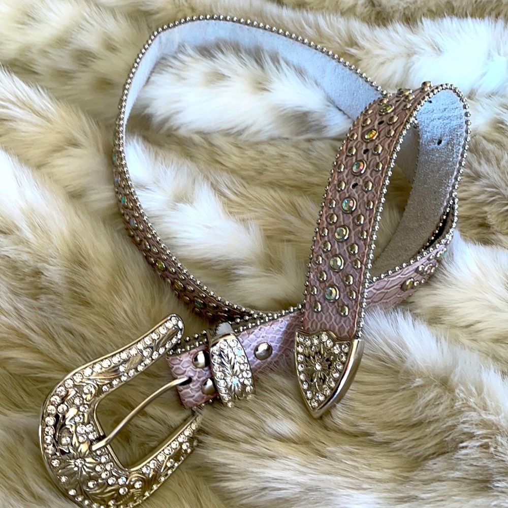 Western Pink bezel set Crystal Silver toned studded Leather Belt - Sz ML